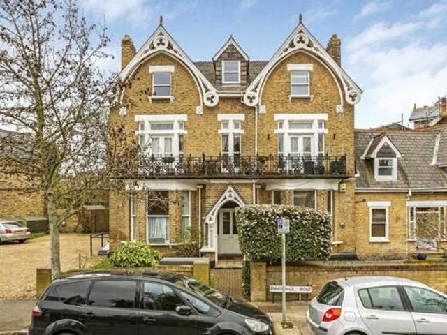 House for rent in Richmond Hill, Deepcut