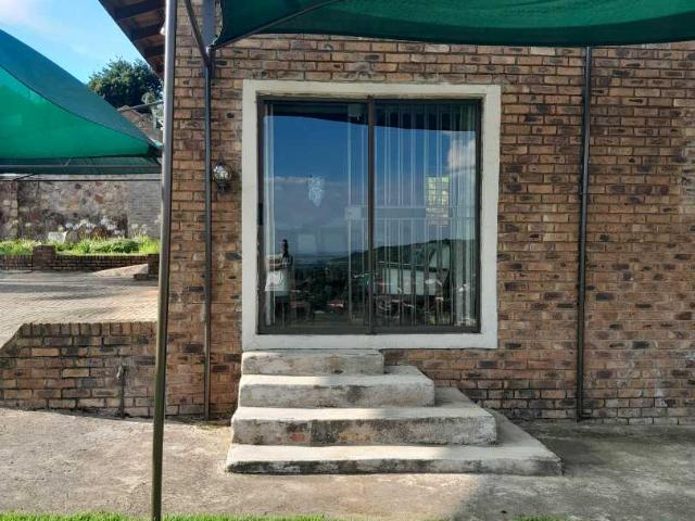 Apartment for rent in Ridgeway, Johannesburg