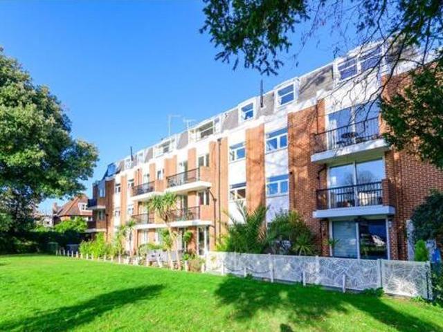 House for rent in London Borough of Hounslow, Greater London