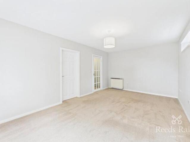 Apartment for rent in Swinton Park, Salford