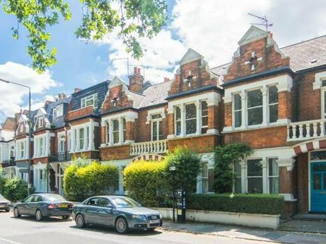 House for rent in Lyons, Greater London