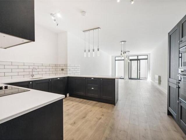 Apartment for rent in Cat Hill