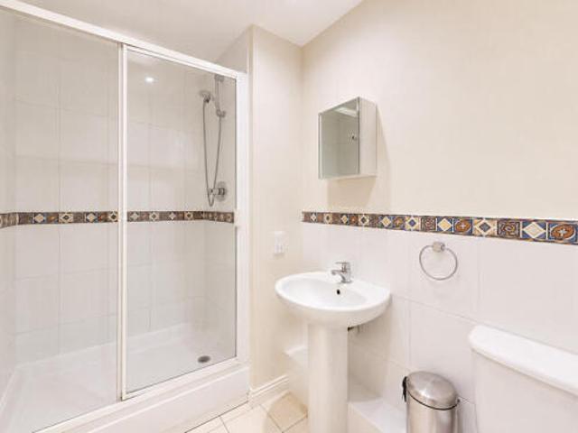 Apartment for rent in Osney, The Slade