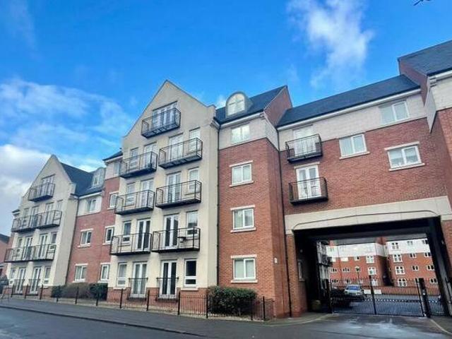 House for rent in Derbyshire Dales, East Midlands