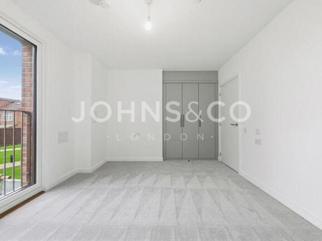 Apartment for rent in Acton, Greater London