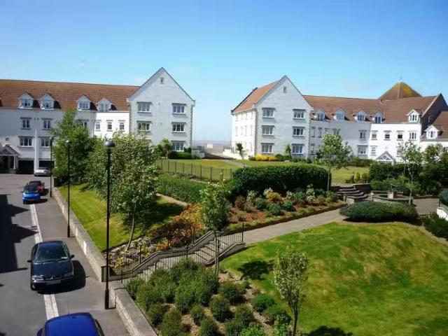 Apartment for rent in East Cliff, Acol