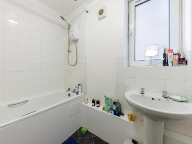 Apartment for rent in Cat Hill