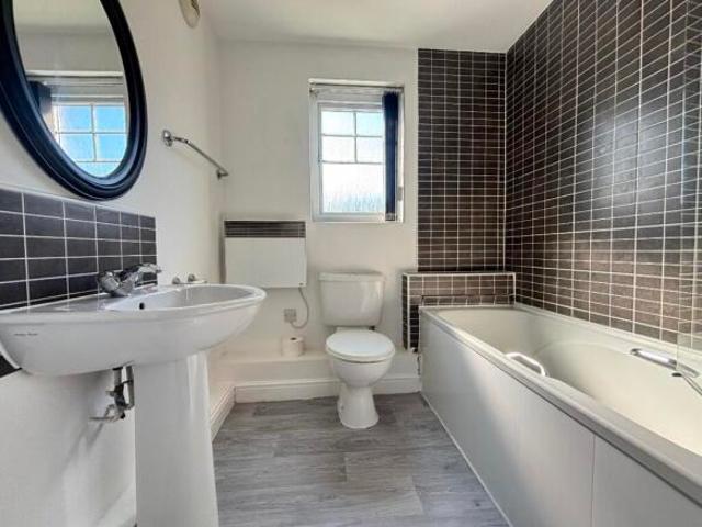 Apartment for rent in Calderstones