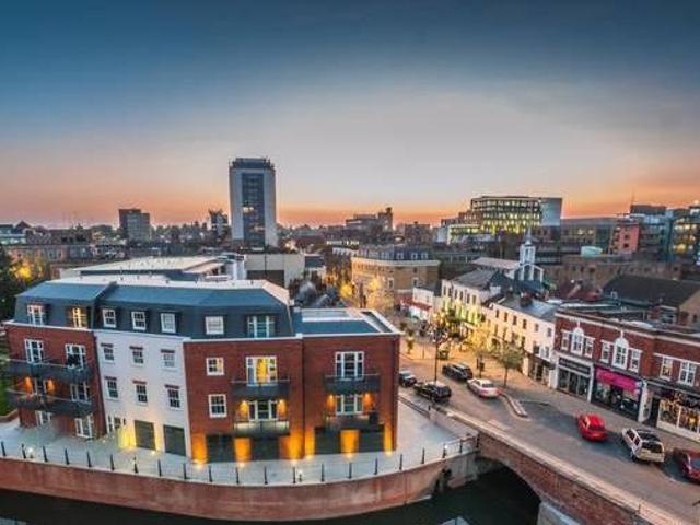 House for rent in Lyons, Greater London