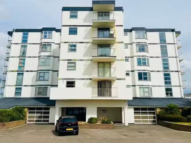 Apartment for rent in Lilliput, Poole