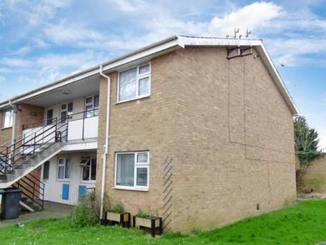 House for rent in Lyons, Greater London
