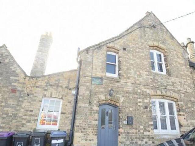House for rent in Lyons, Greater London