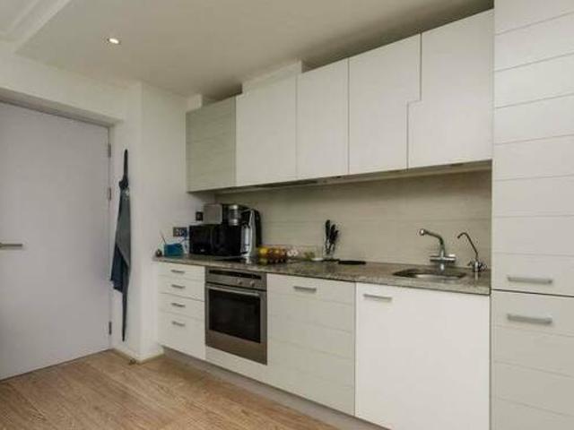 House for rent in Lyons, Greater London