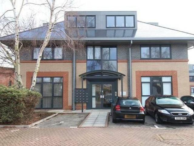 House for rent in Surrey, England