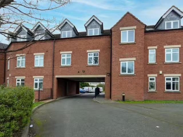 Apartment for rent in Tile Cross, West Midlands