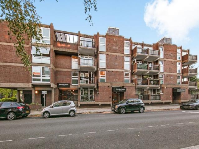 Apartment for rent in Kennington, Greater London
