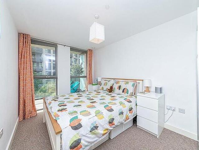 Apartment for rent in Greater London
