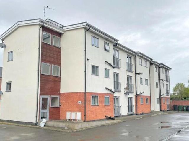 House for rent in Lyons, Greater London
