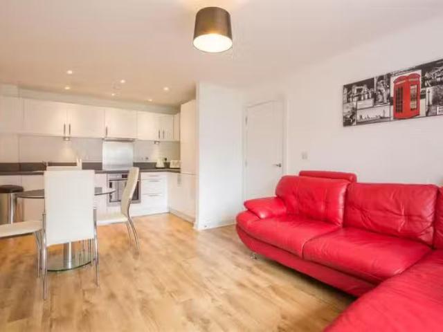 Apartment for rent in Nangreaves, Wales