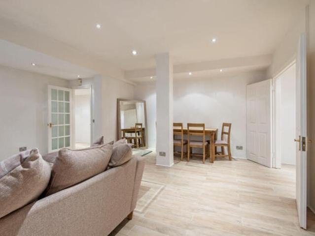 Apartment for rent in Cat Hill