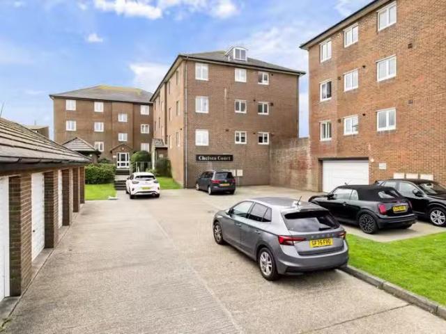Apartment for rent in Folkestone, Kent