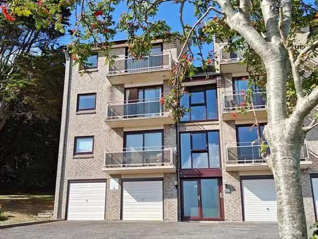 Apartment for rent in London Borough of Lewisham, Forest Hill