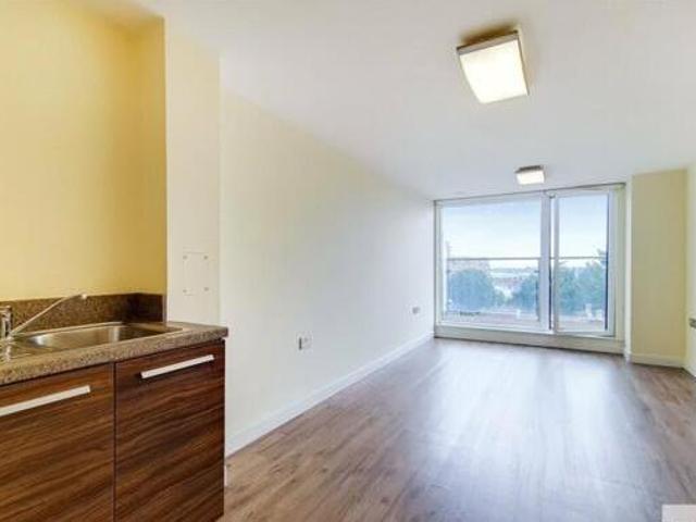 House for rent in Southall, Greater London