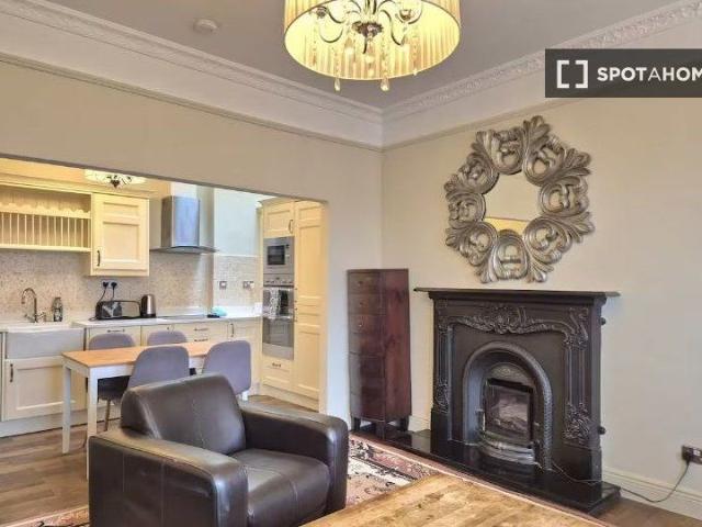 Apartment to rent in Bluebell, North Tipperary