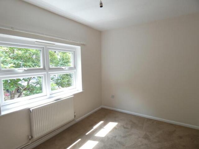 Apartment for rent in Bedford
