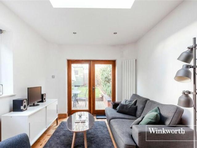 Apartment for rent in Finchley, Greater London