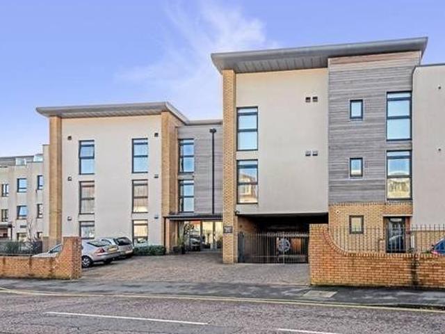 House for rent in Lyons, Greater London