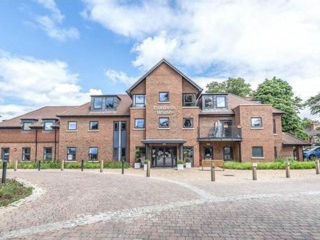 House for rent in Lyons, Greater London