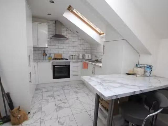 Apartment for rent in Newtown, Two Mills