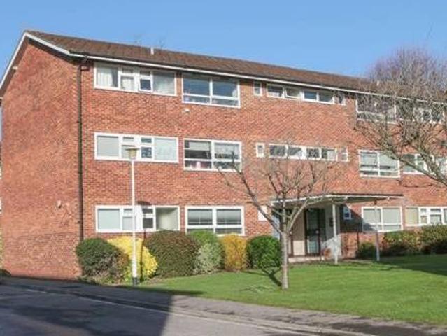 House for rent in Surrey
