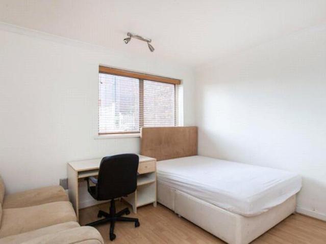 Apartment for rent in Cat Hill