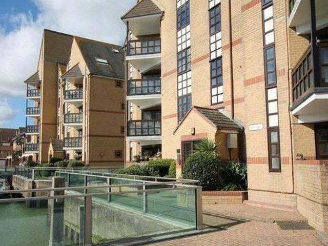 House for rent in West Sussex