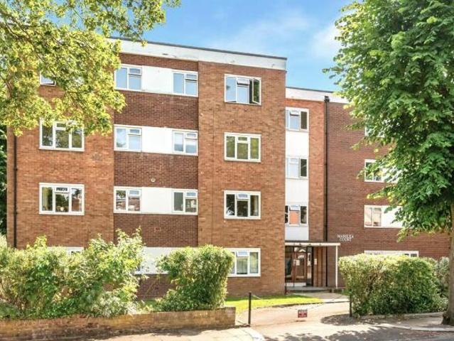 Apartment for rent in Greater London