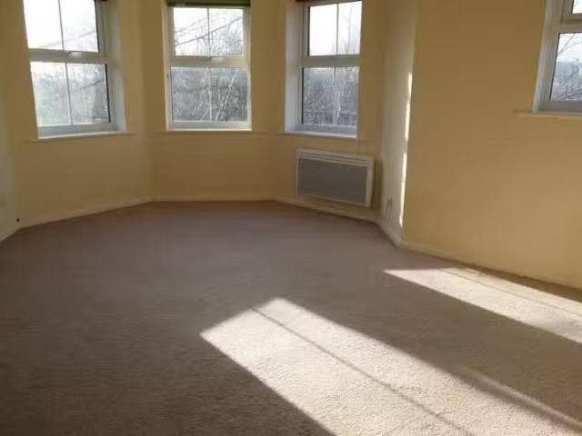 Apartment for rent in Whinny Heights, Blackburn