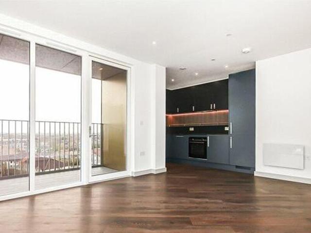 House for rent in Surrey