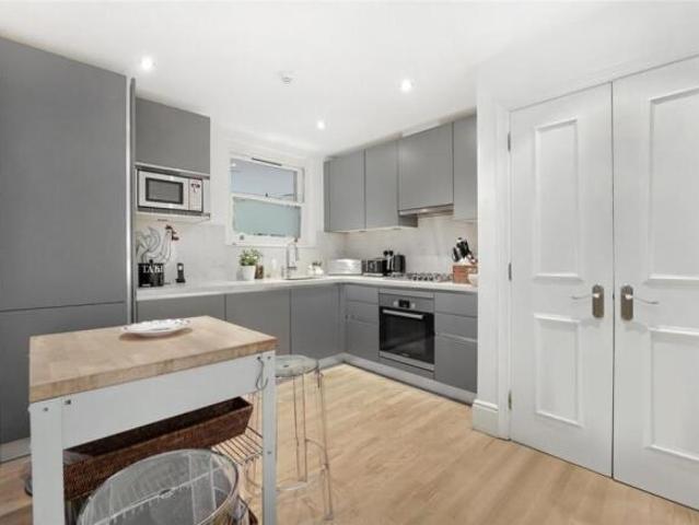 Apartment for rent in Charlesworth