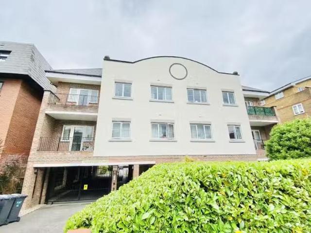 Apartment for rent in Arkley, Greater London