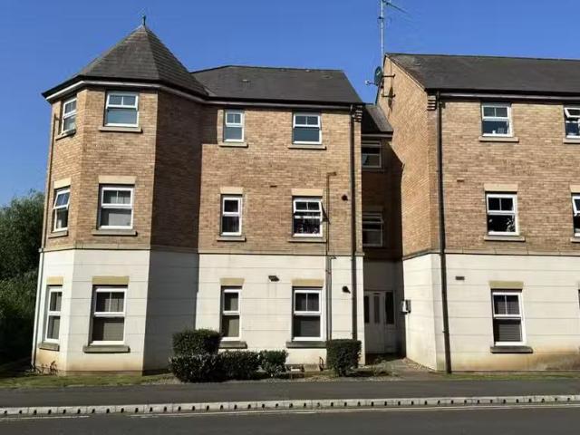 Apartment for rent in Overslade, New Bilton