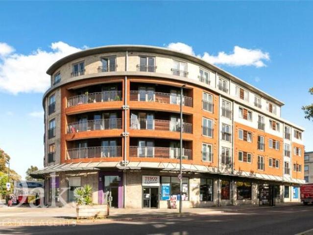 Apartment for rent in Streatham Hill, Greater London