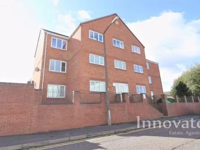 Apartment for rent in Oldbury, West Midlands