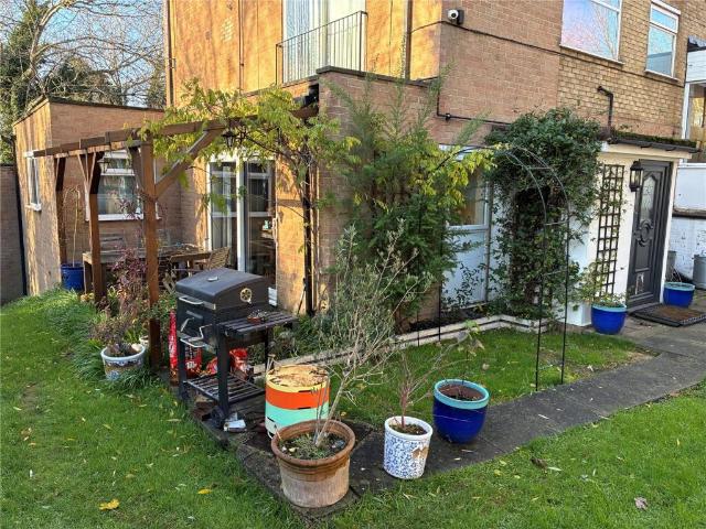 Apartment for rent in The Rise, Isle Of Man