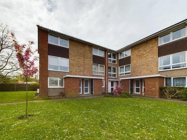 House for rent in Blackhills, Surrey