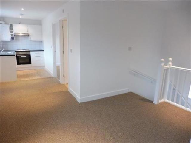 Apartment for rent in South Lane, West Yorkshire
