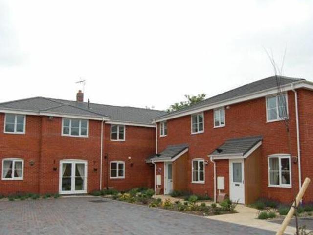 House for rent in Kettlebrook, Staffordshire
