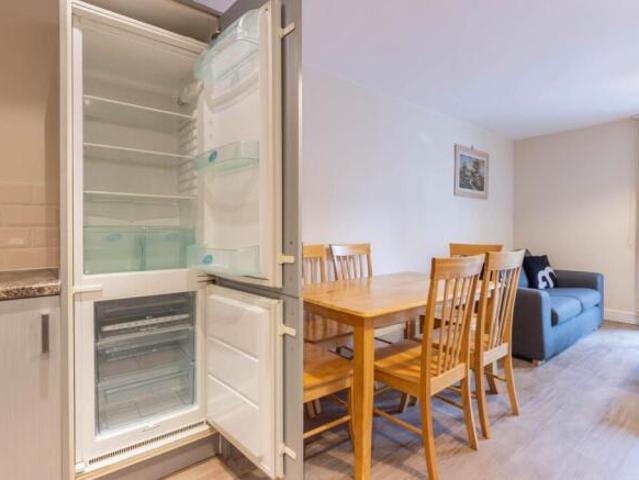 Apartment for rent in Budlake, Devon