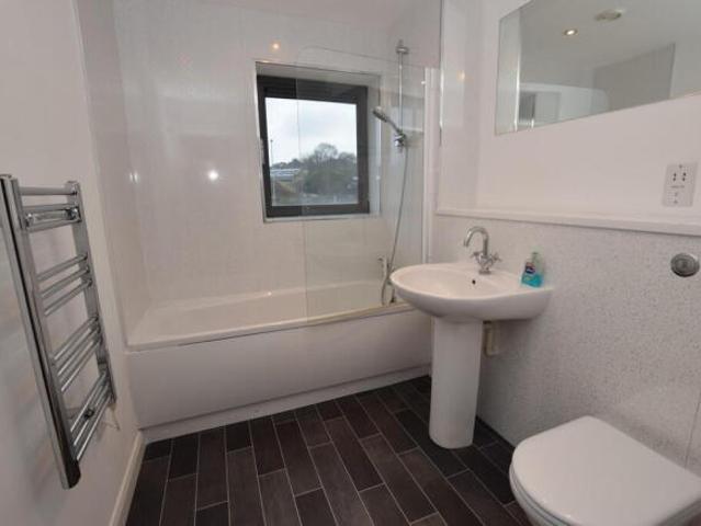 Apartment for rent in South Lane, West Yorkshire
